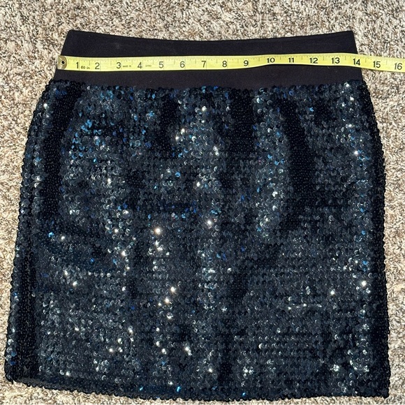 Lily White Mini black sequin stretch L - Picture 3 of 6